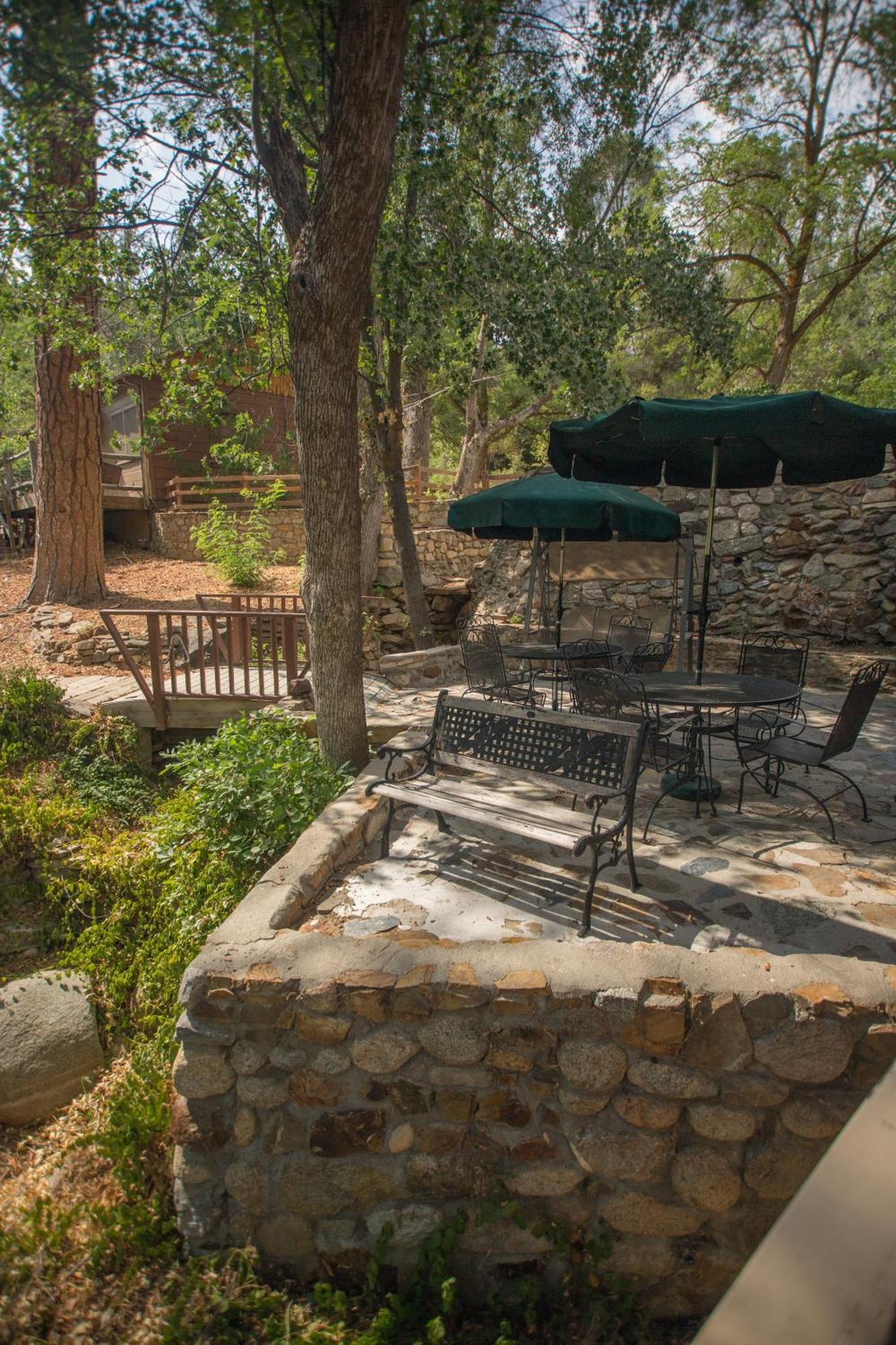 Quiet Mind Lodge, Spa & Retreat Sequoias Кернвілль Екстер'єр фото